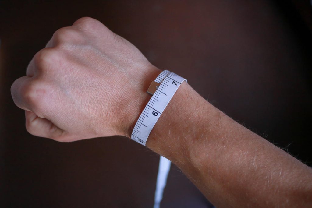 Measure wrist size